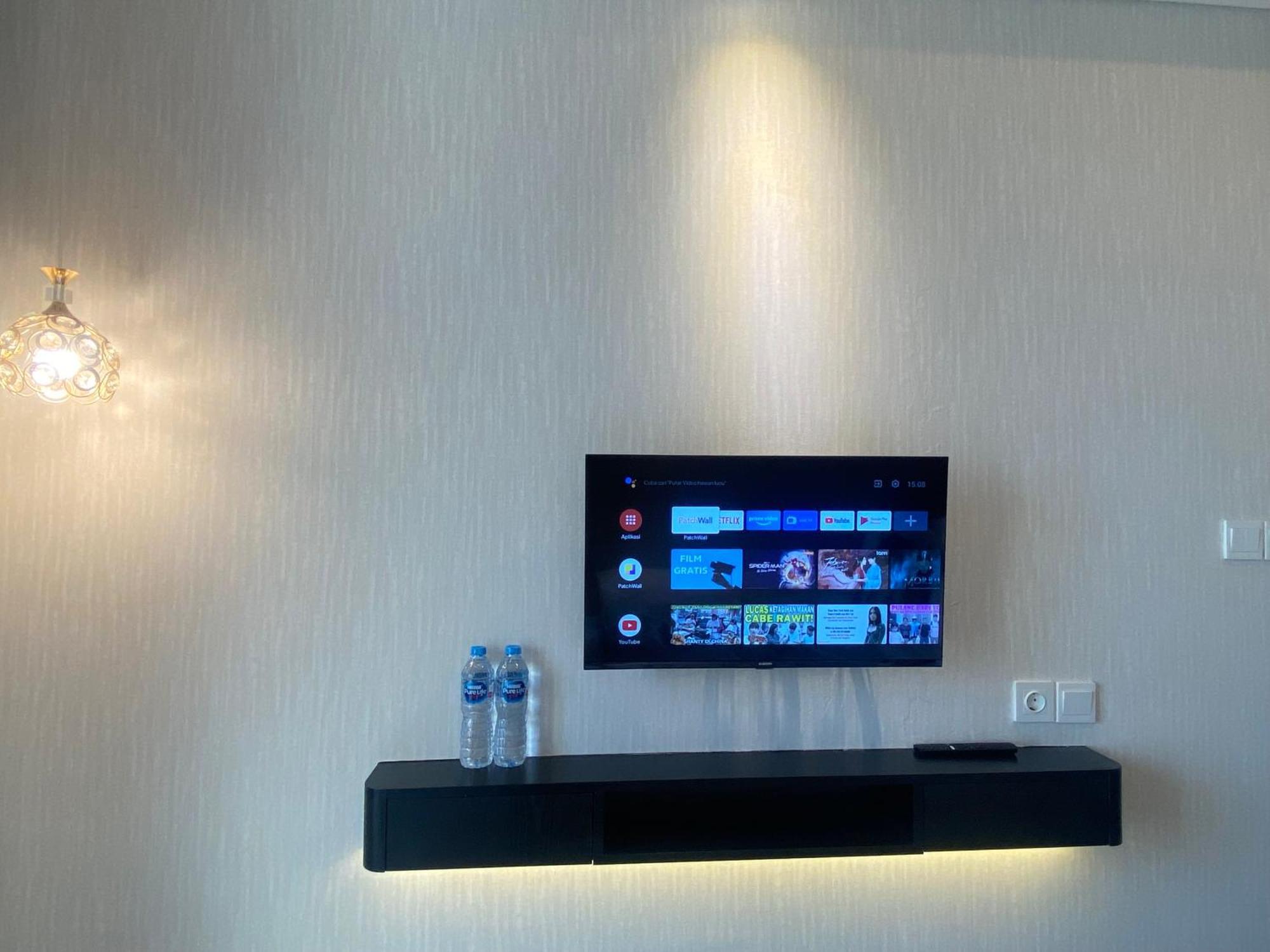 Comfort And Luxury Private Room At Goldcoast Pik Jacarta Exterior foto